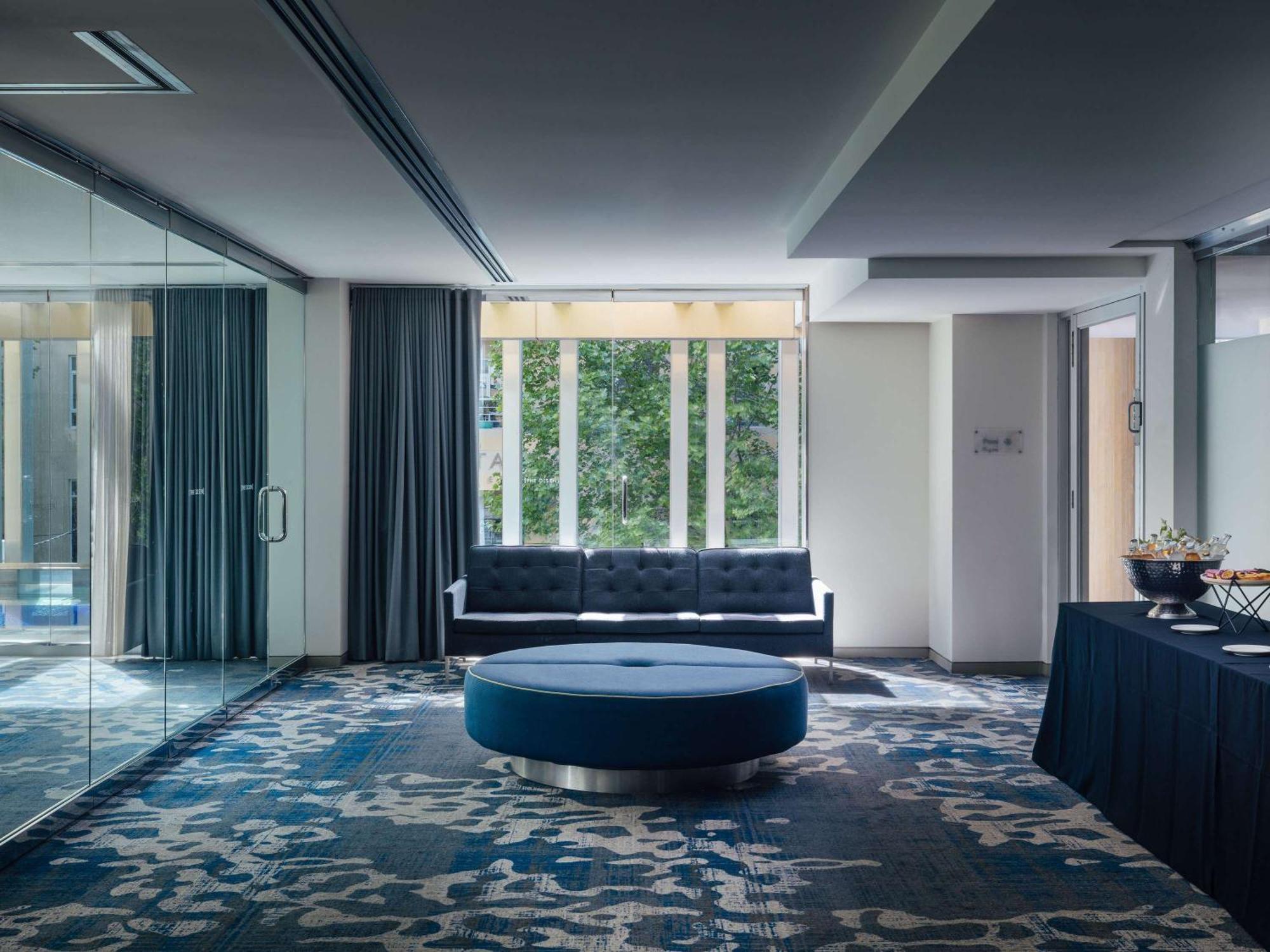 Art Series - The Olsen Melbourne City Exterior foto The interior of the hotel